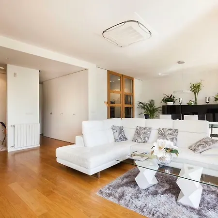 Prim Luxury & Cool In The Heart Of Ss Apartment *